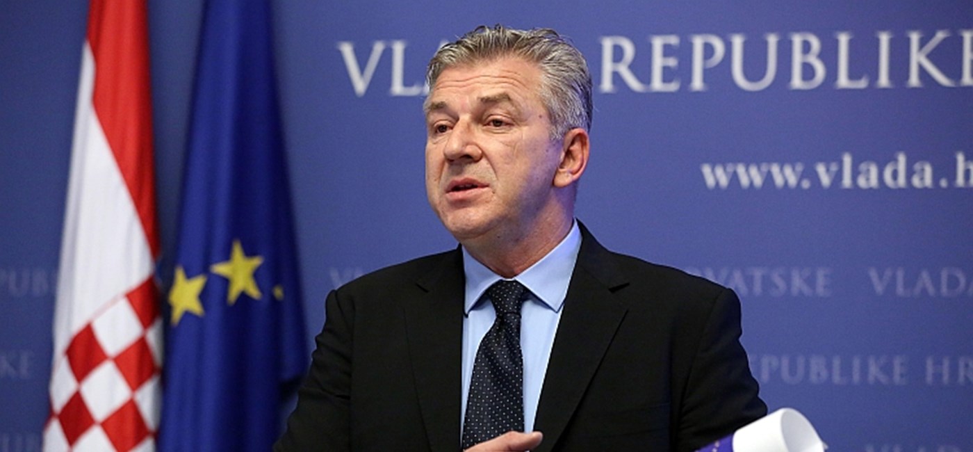 Potpredsjednik Vlade Ostojić: Na registarskim oznakama vozila ostaje hrvatski grb 